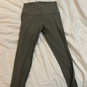 Lululemon green full length leggings
